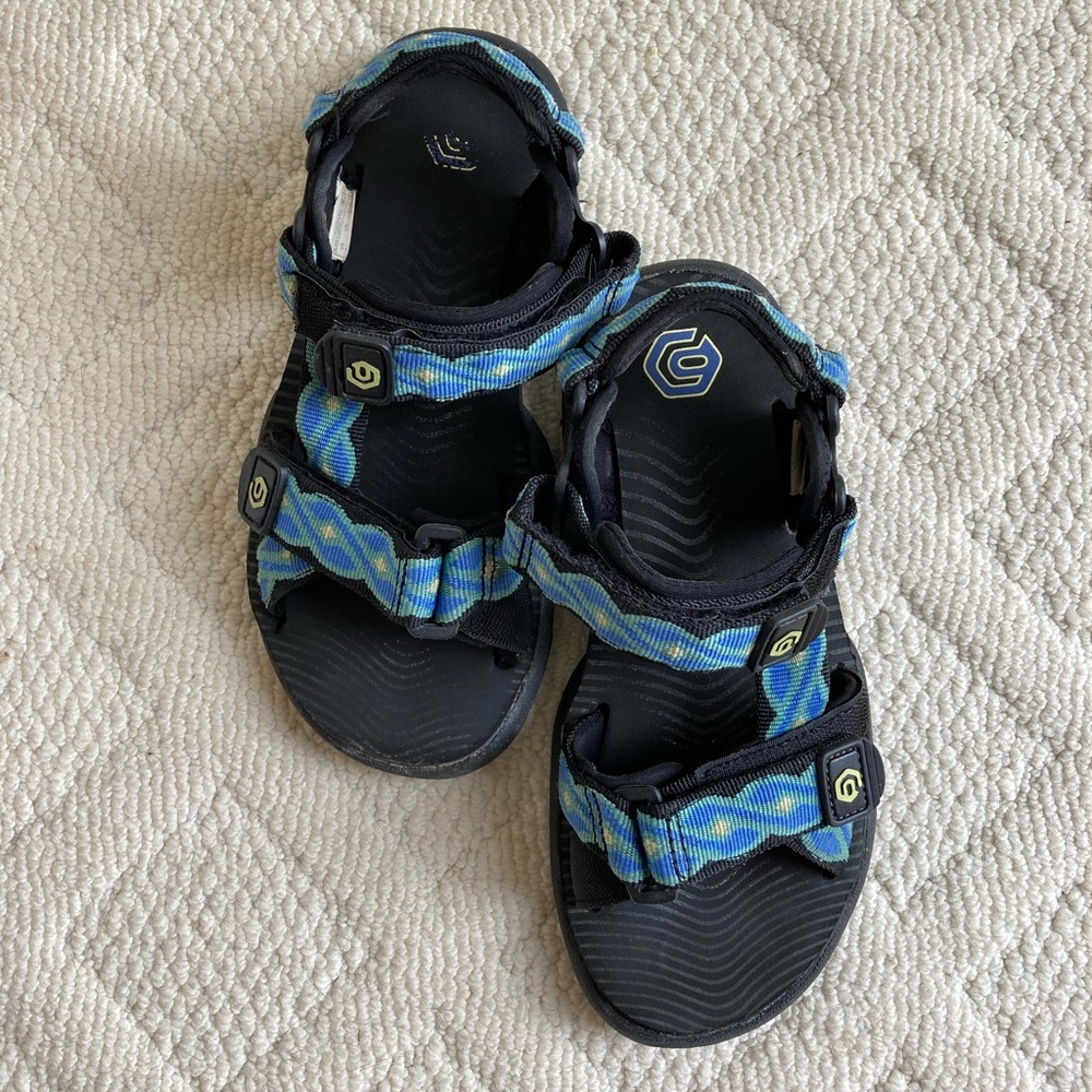 {Element} Black Patterned Strap Sandals - image 1